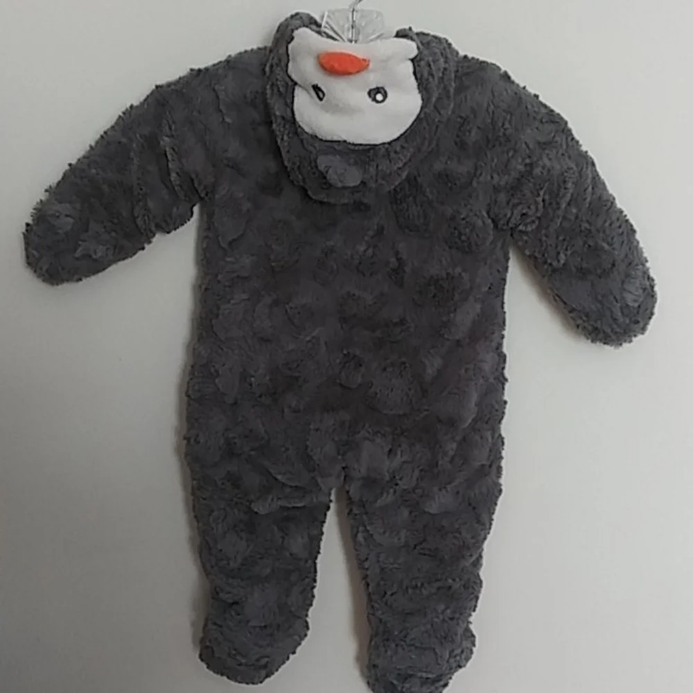 BabiesRus Snowsuit Boys Size 6-9 Months